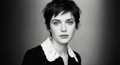 Monochrome Elegance: The Power of a Gaze