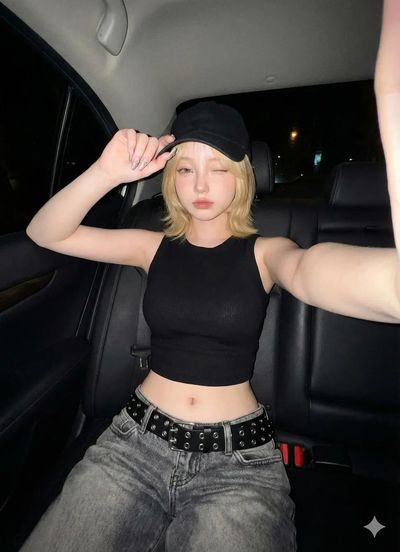 Flashy Night Vibes: Urban Chic Unleashed