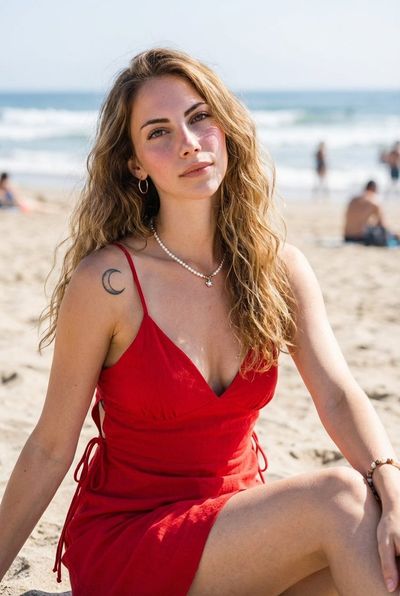 Sun-Kissed Style: Blonde vs. Natural