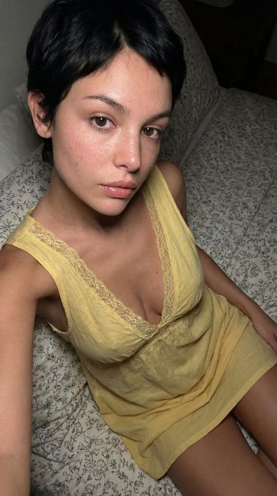 Cozy Sunday Vibes: A Portrait of Warmth