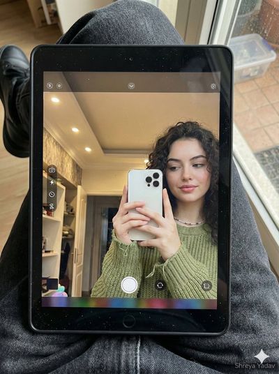 Reflections of Reality: A Hyperrealistic Portrait