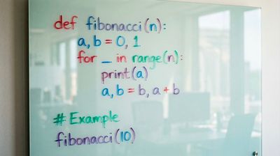 Fibonacci Fun with a Twist: Python & Creativity Unite!