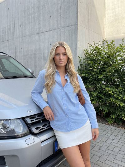 Urban Chic: A Stylish Encounter with Nature