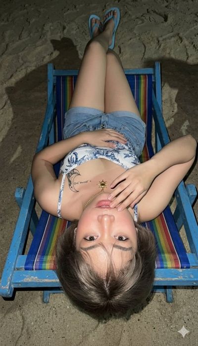 Upside-Down Bliss: A Beach Night Reverie