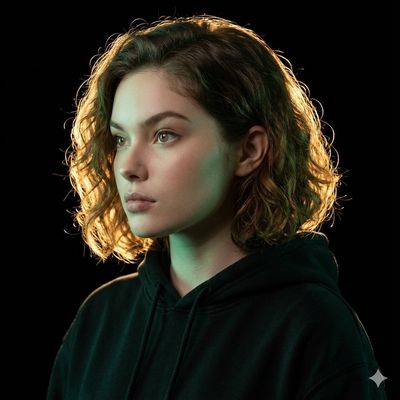 Golden Glow Meets Emerald Hues